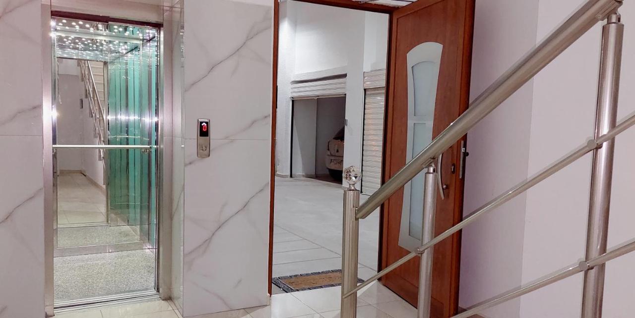 Cirasola Home - White Residence 1 Sarande Bagian luar foto