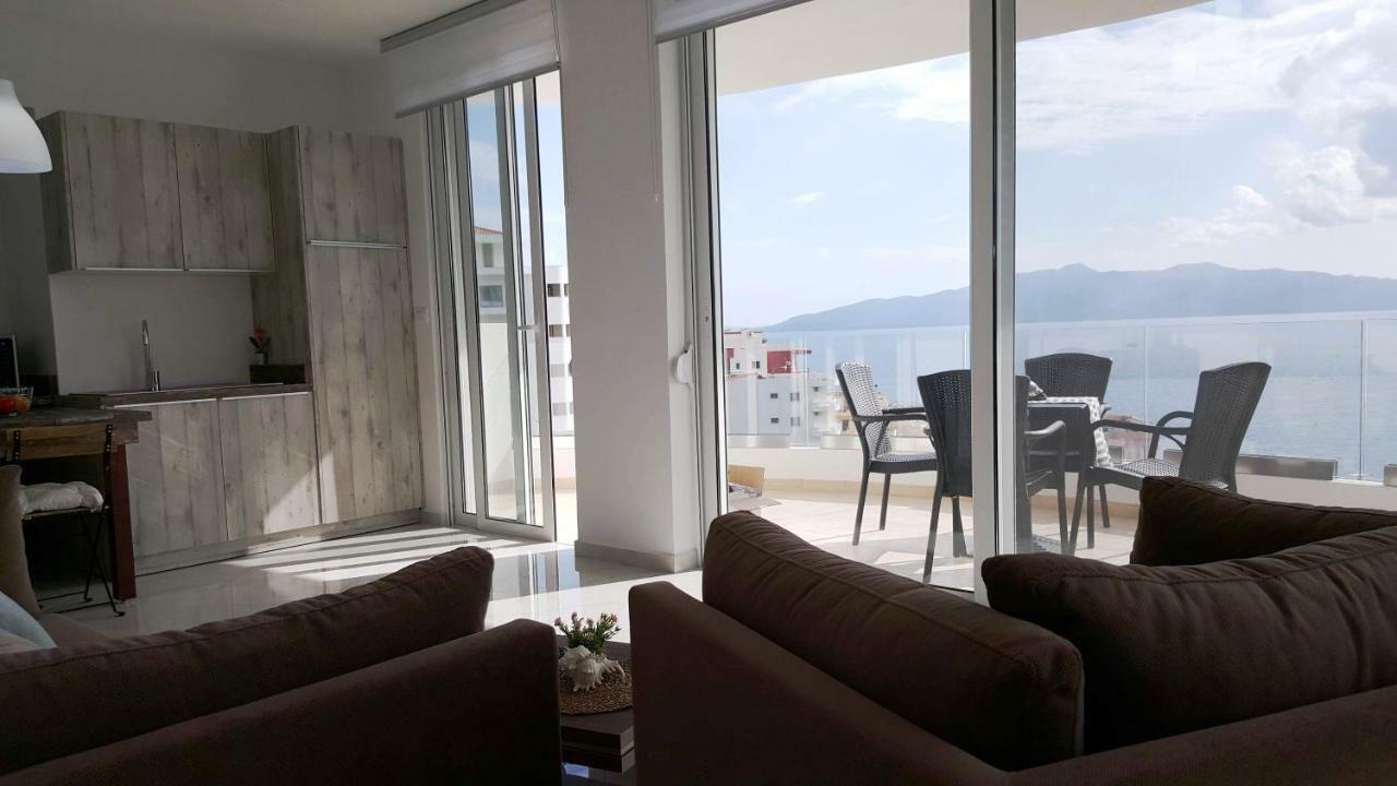 Cirasola Home - White Residence 1 Sarande Bagian luar foto